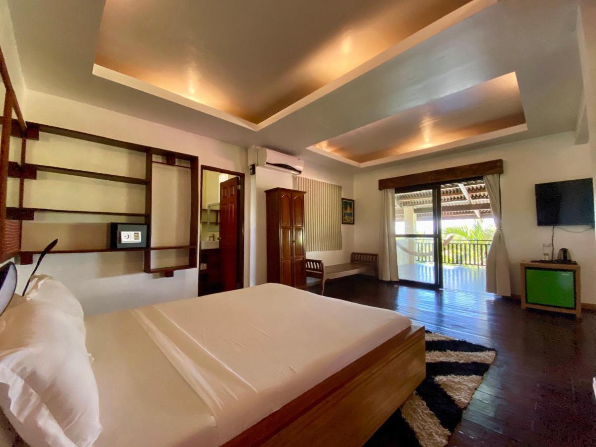 Villa Maya General Luna  Extérieur photo
